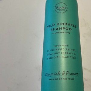 ✨CLOSET CLEAR OUT ITEM✨ Rocky Mountain Soap Co - Wild Kindness Shampoo.